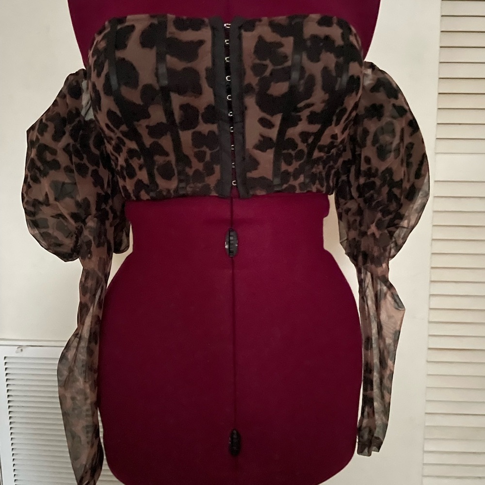 Fashion Nova Animal Print Top